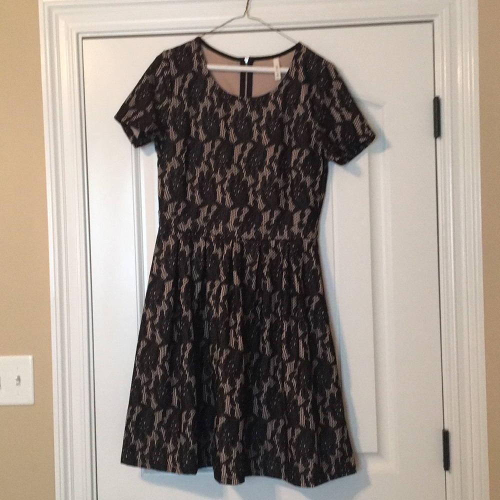 Lace dress
